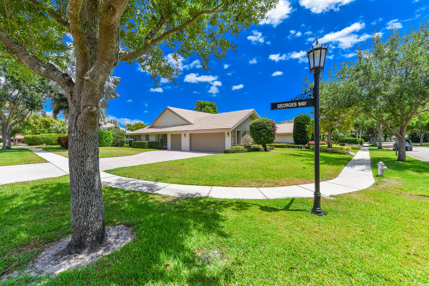 3185 St James Drive Boca Raton, FL 33434 - Photo 3 of 41 3.Exterior3