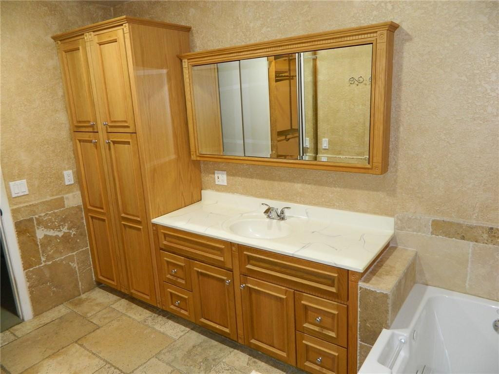 9734 Carousel Circle South Boca Raton, FL 33434 - Photo 23 of 36 Photo 23