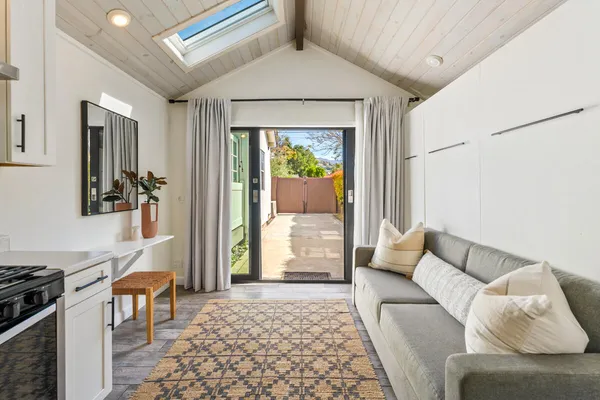 $1,350,000 | 411 North Alisos Street, Santa Barbara, CA 93103