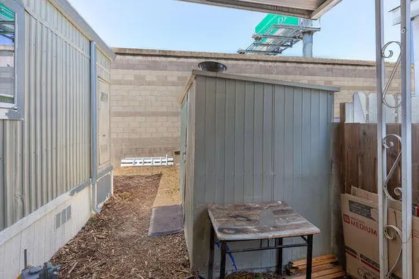 a view of outdoor space