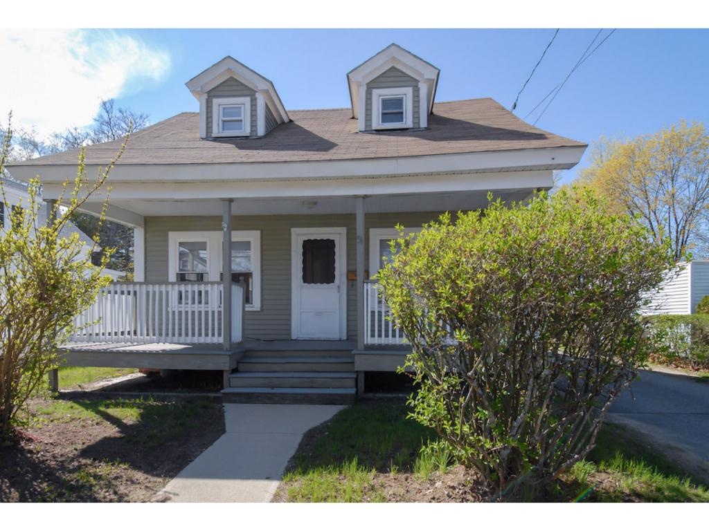 51 Washington Street Rochester, NH 03867 - Photo 2 of 16