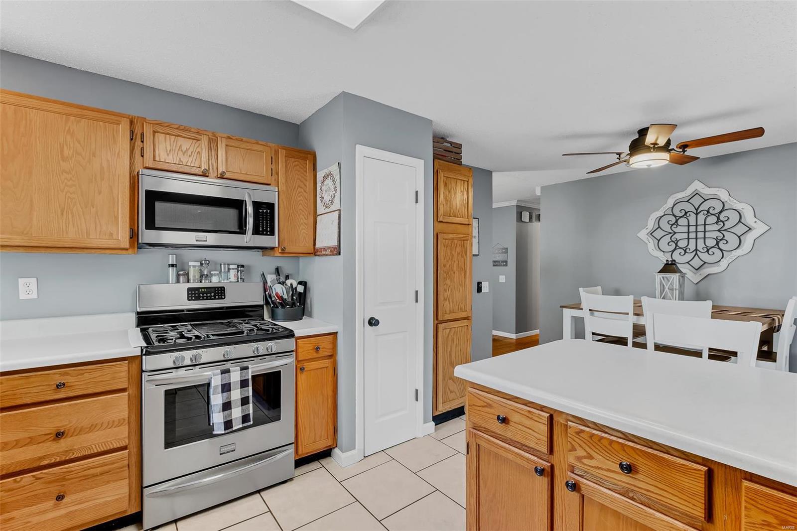 1035 Timberfield Drive Ballwin, MO 63021 - Photo 11 of 31 Gallery Image 11