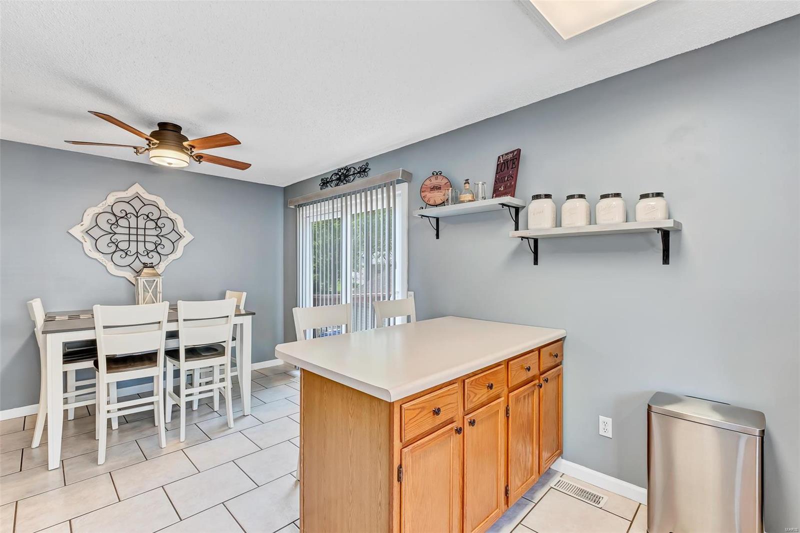 1035 Timberfield Drive Ballwin, MO 63021 - Photo 12 of 31 Gallery Image 12