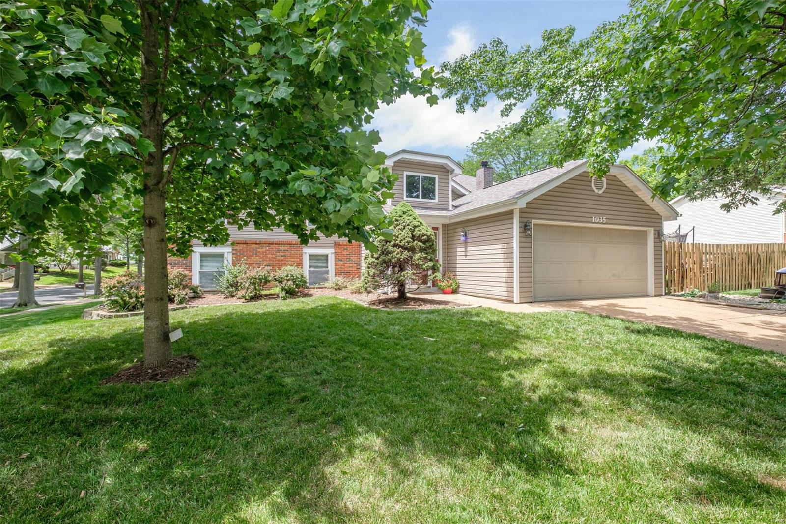 1035 Timberfield Drive Ballwin, MO 63021 - Photo 27 of 31 Gallery Image 27