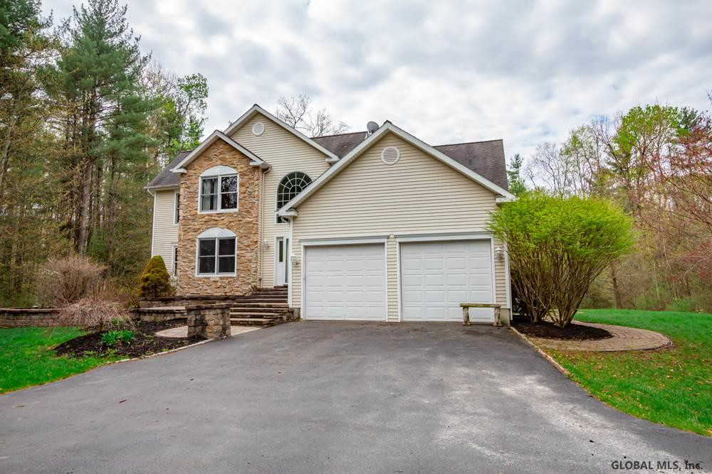 281 Round Lake Road Ballston, NY 12019 - Photo 2 of 37 Photo 2
