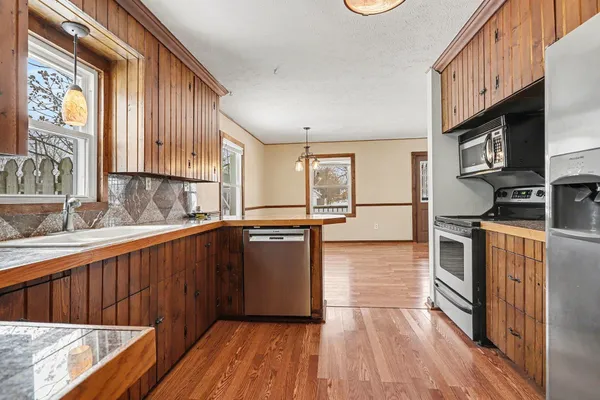 $235,000 | 8431 36th Street South, Scotts, MI 49088