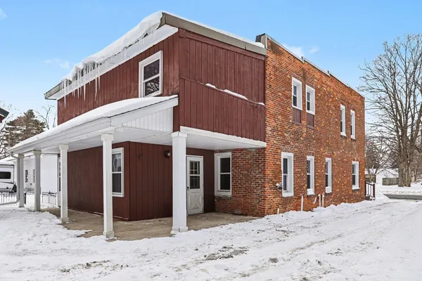 $235,000 | 8431 36th Street South, Scotts, MI 49088