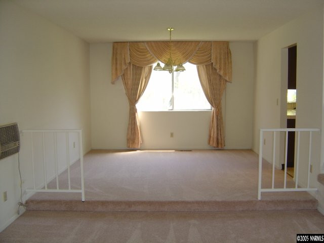 4620 Noche Lane Reno, NV 89502 - Photo 4 of 9 Photo 4