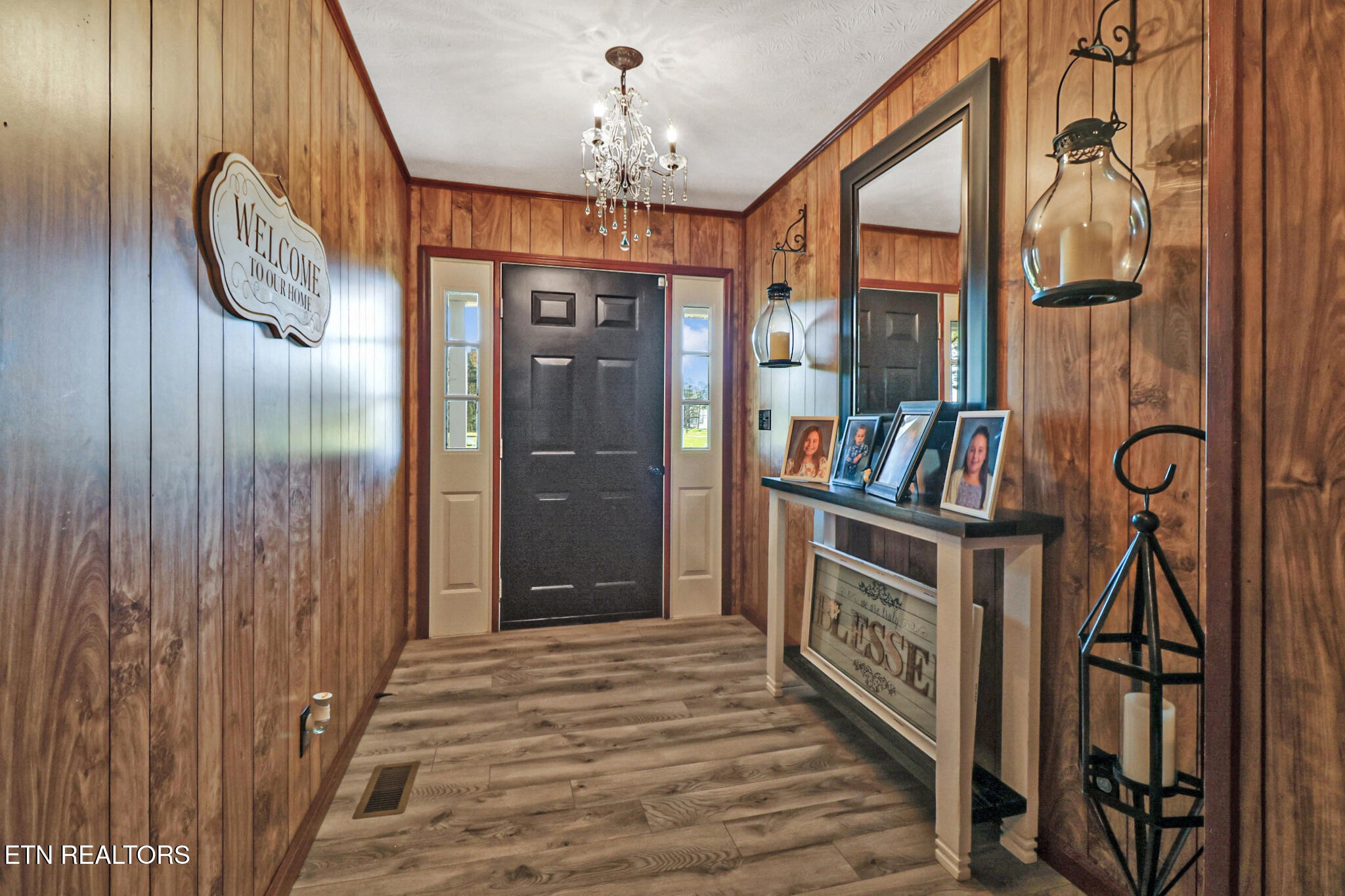 220 Old Gatewood Ford Road Jamestown, TN 38556 - Photo 15 of 57 a view of a hallway with wooden floor and entryway