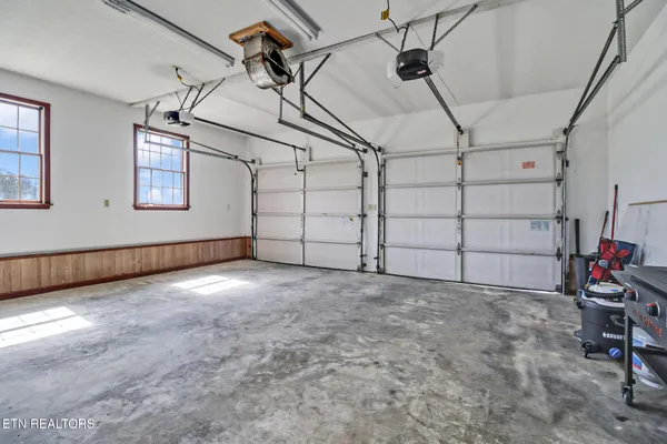 $389,900 | 220 Old Gatewood Ford Road, Jamestown, TN 38556