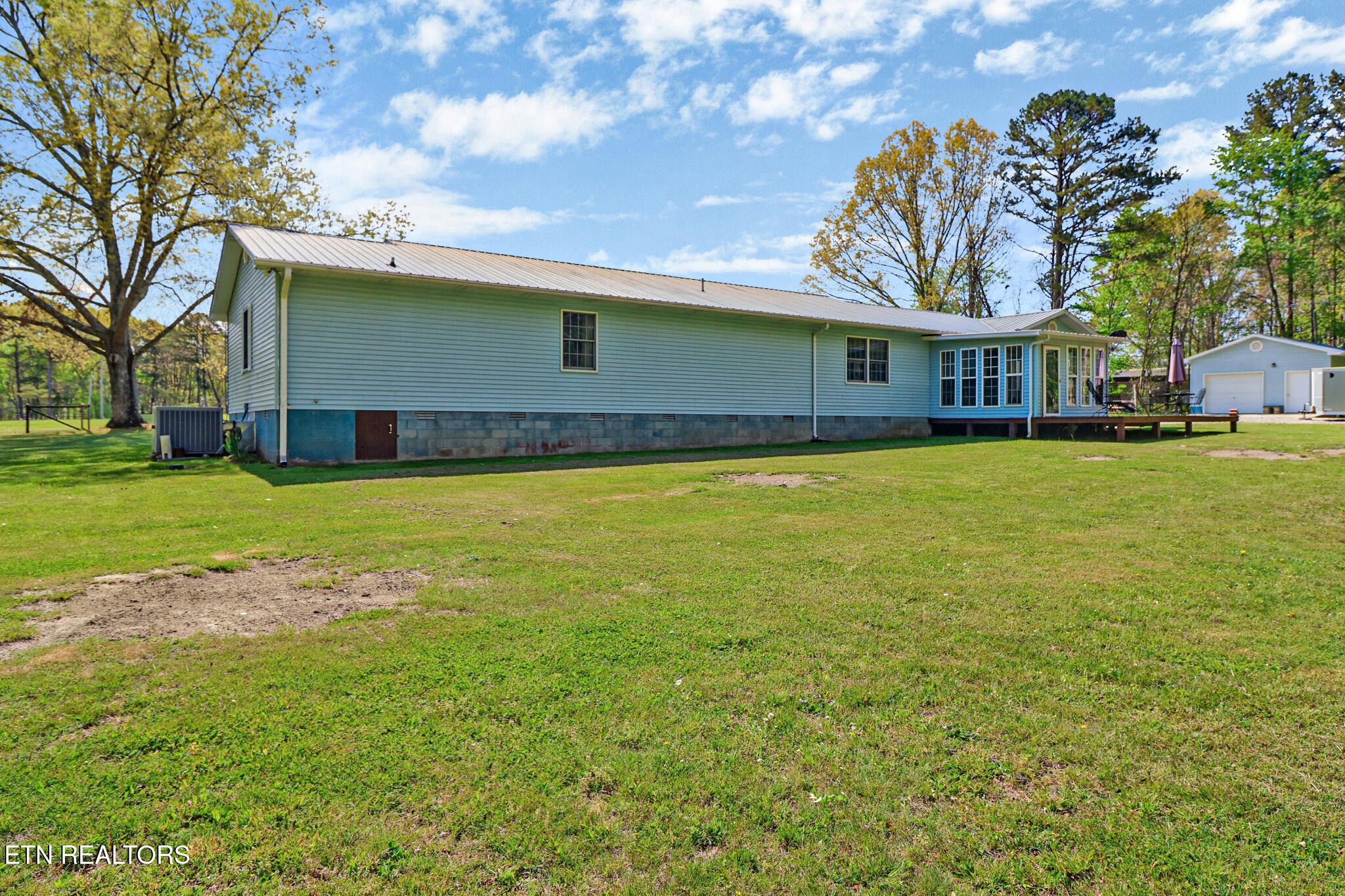 220 Old Gatewood Ford Road Jamestown, TN 38556 - Photo 8 of 57 a view of a house with a yard