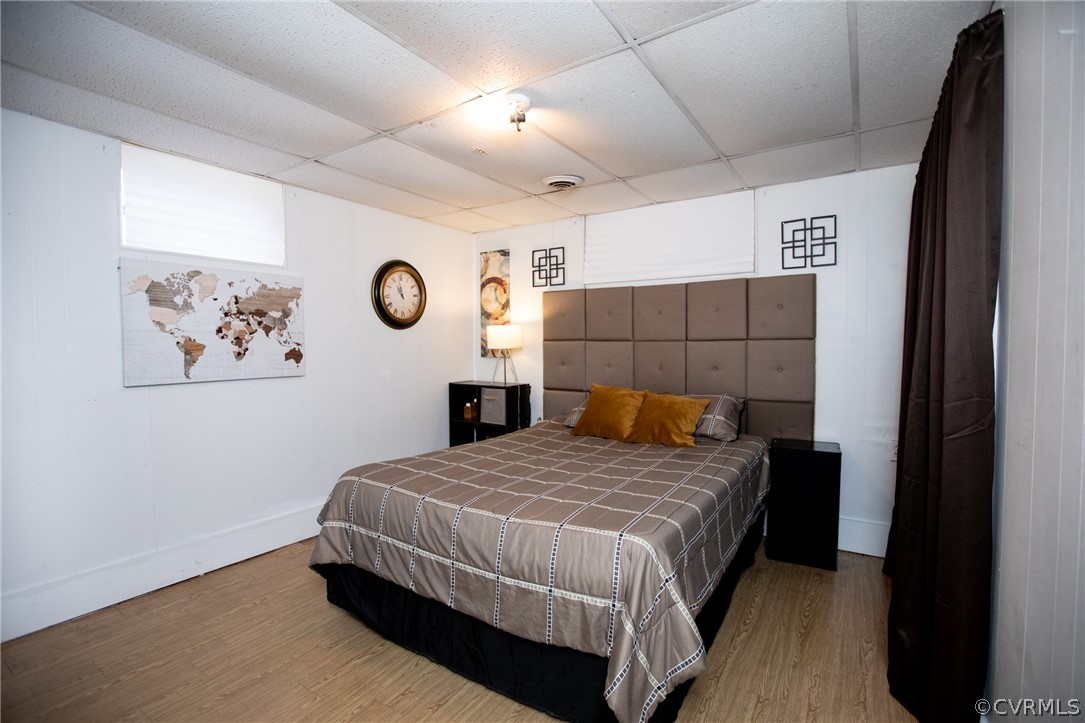 20 Mahan Road Farmville, VA 23901 - Photo 28 of 44 a bedroom with a bed and a window