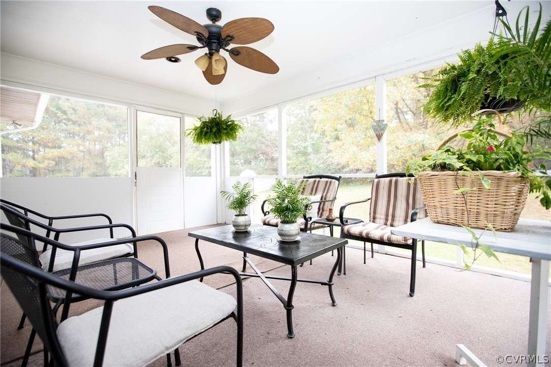 20 Mahan Road Farmville, VA 23901 - Photo 33 of 44 a view of a chairs and table in patio
