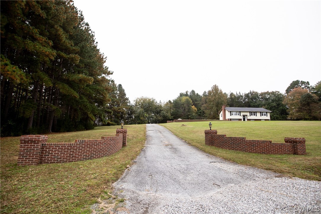 20 Mahan Road Farmville, VA 23901 - Photo 42 of 44 a view of park with large trees