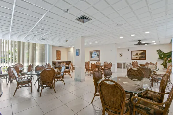 $2,300 | 336 Golfview Road, Unit 408, North Palm Beach, FL 33408