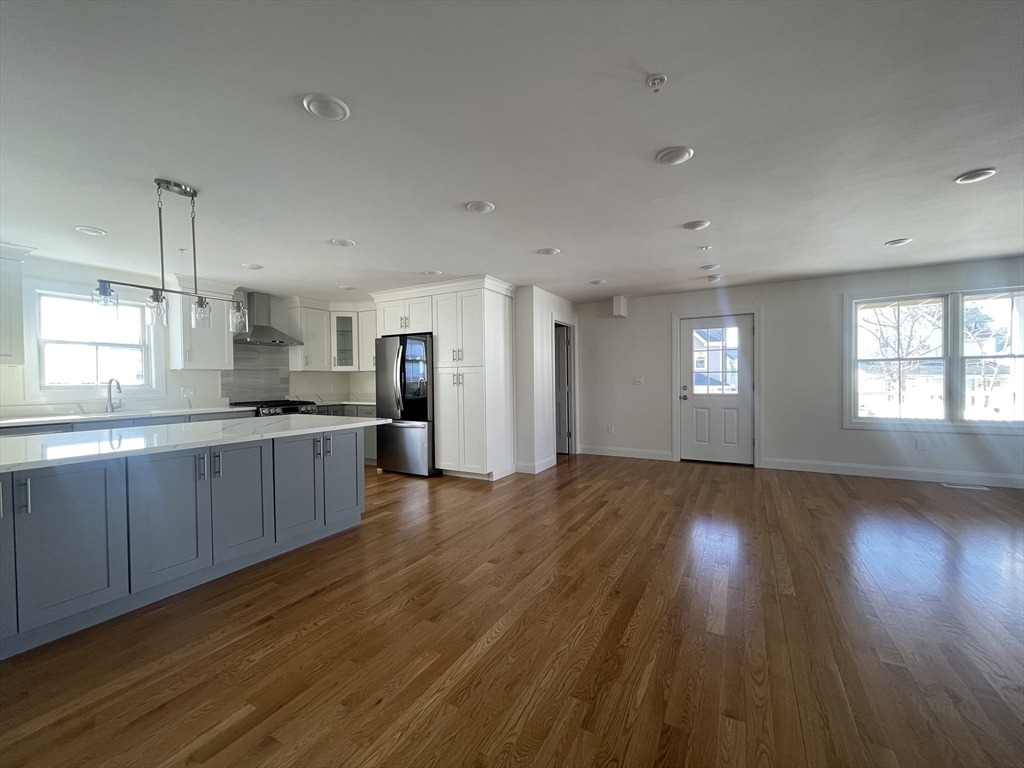 40 Everett Street, Unit 2 Everett, MA 02149 - Photo 9 of 33