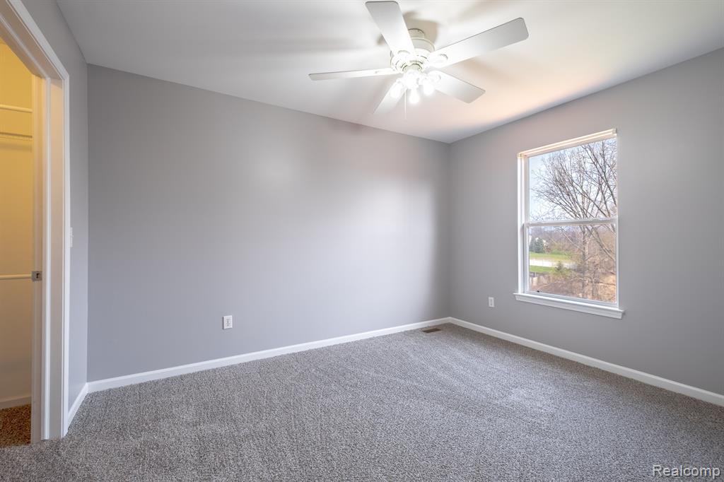 618 Rustic Trail Linden, MI 48451 - Photo 13 of 33