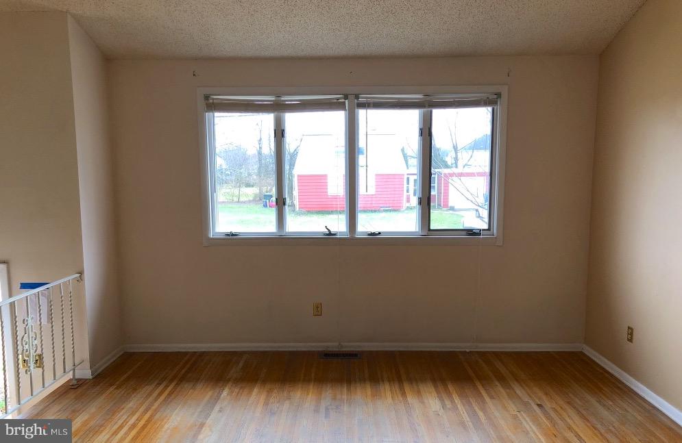 53 Glenwood Road Lumberton, NJ 08048 - Photo 6 of 26