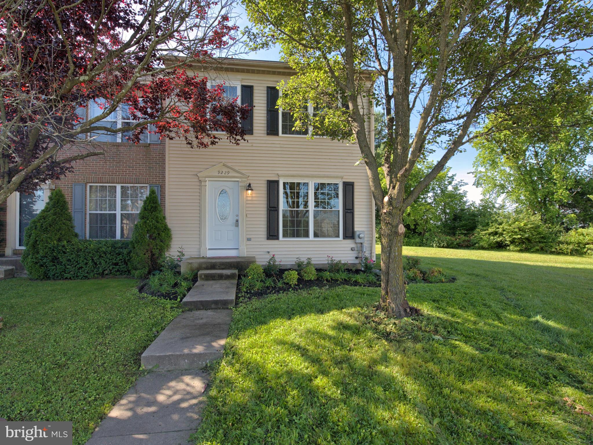 9229 Ridgefield Circle Frederick, MD 21701 - Photo 2 of 30 Exterior (Front)