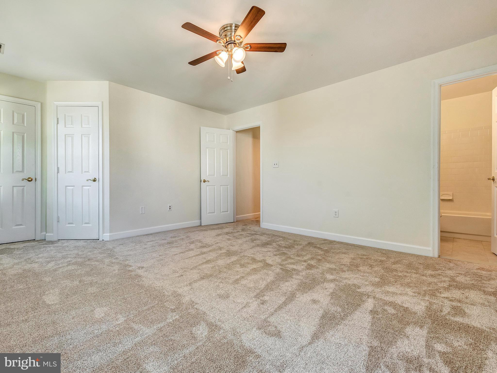 9229 Ridgefield Circle Frederick, MD 21701 - Photo 16 of 30 Bedroom (Master)