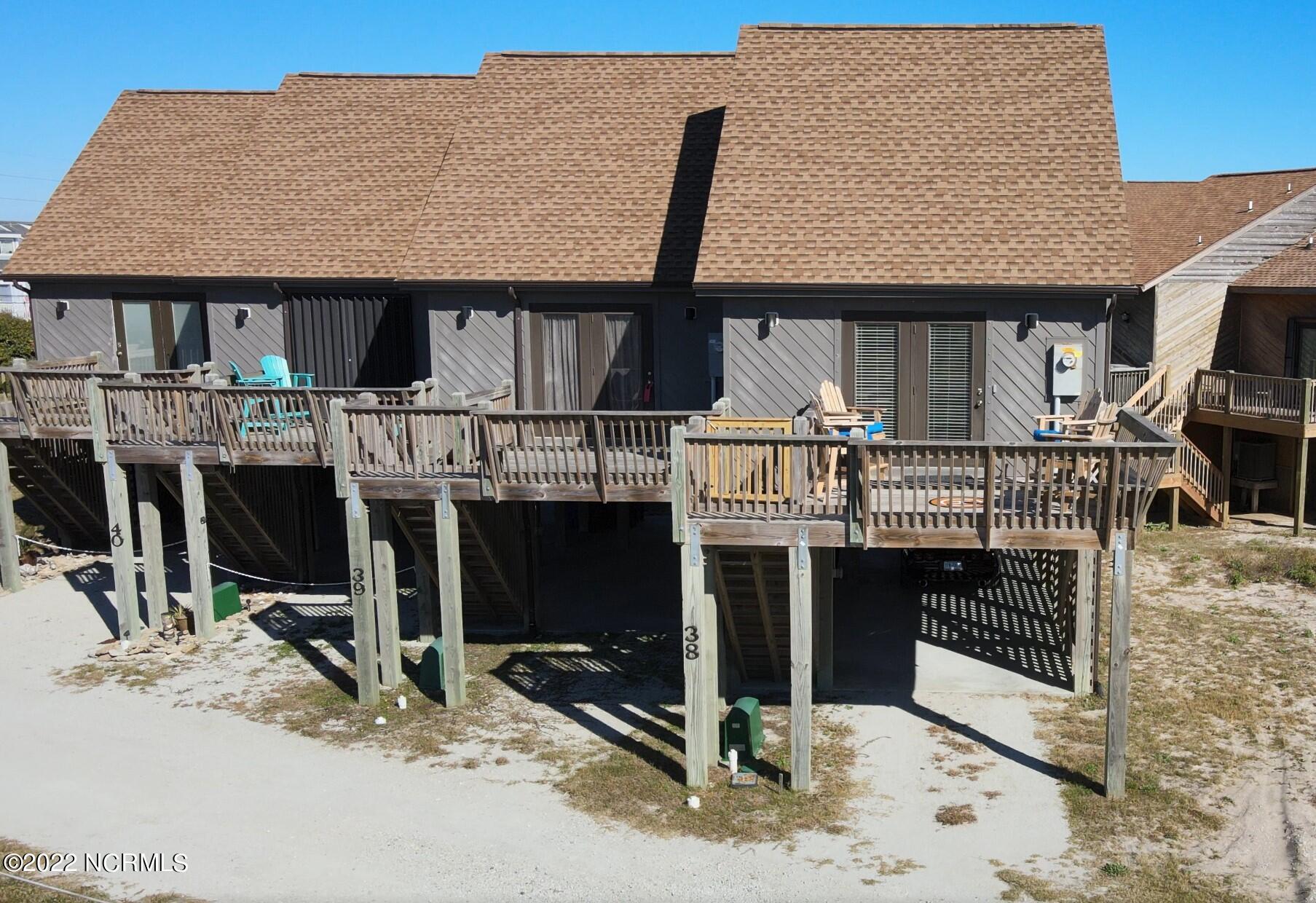 886 New River Inlet Road, Unit 38 North Topsail Beach, NC 28460 - Photo 2 of 15 Front View