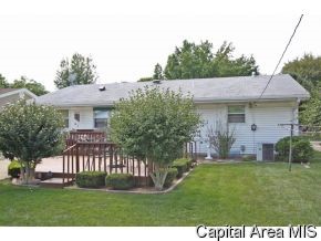 224 Dickinson Road Springfield, IL 62704 - Photo 2 of 11