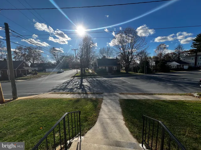 $2,250 | 770 South Lincoln Street, Palmyra, PA 17078