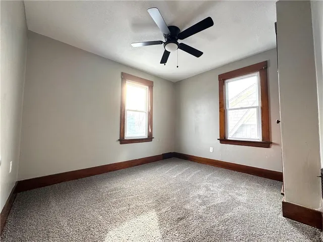 $1,500 | 219 East Hillcrest Avenue, New Castle, PA 16105