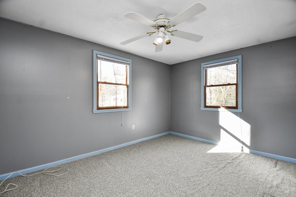 100 Warren Road Townsend, MA 01469 - Photo 10 of 19