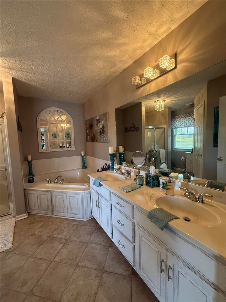 910 Clifty Hollow Road Bowling Green, KY 42101 - Photo 29 of 68 Gallery Image 29