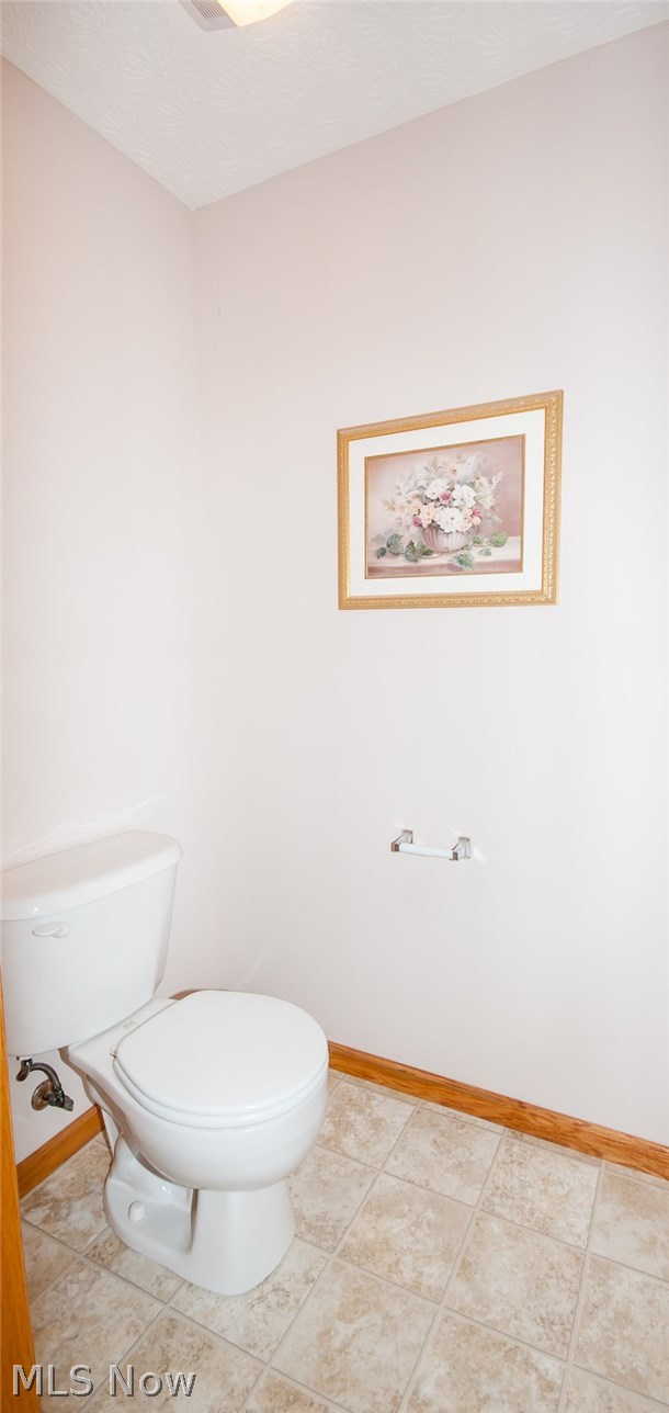 1095 South Medina Line Road Wadsworth, OH 44281 - Photo 22 of 32 Gallery Image 22