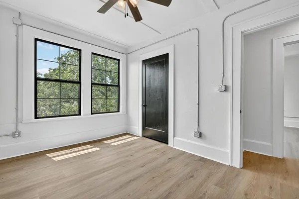 $1,750 | 513 Northwest 6th Street, Unit 6, Mineral Wells, TX 76067