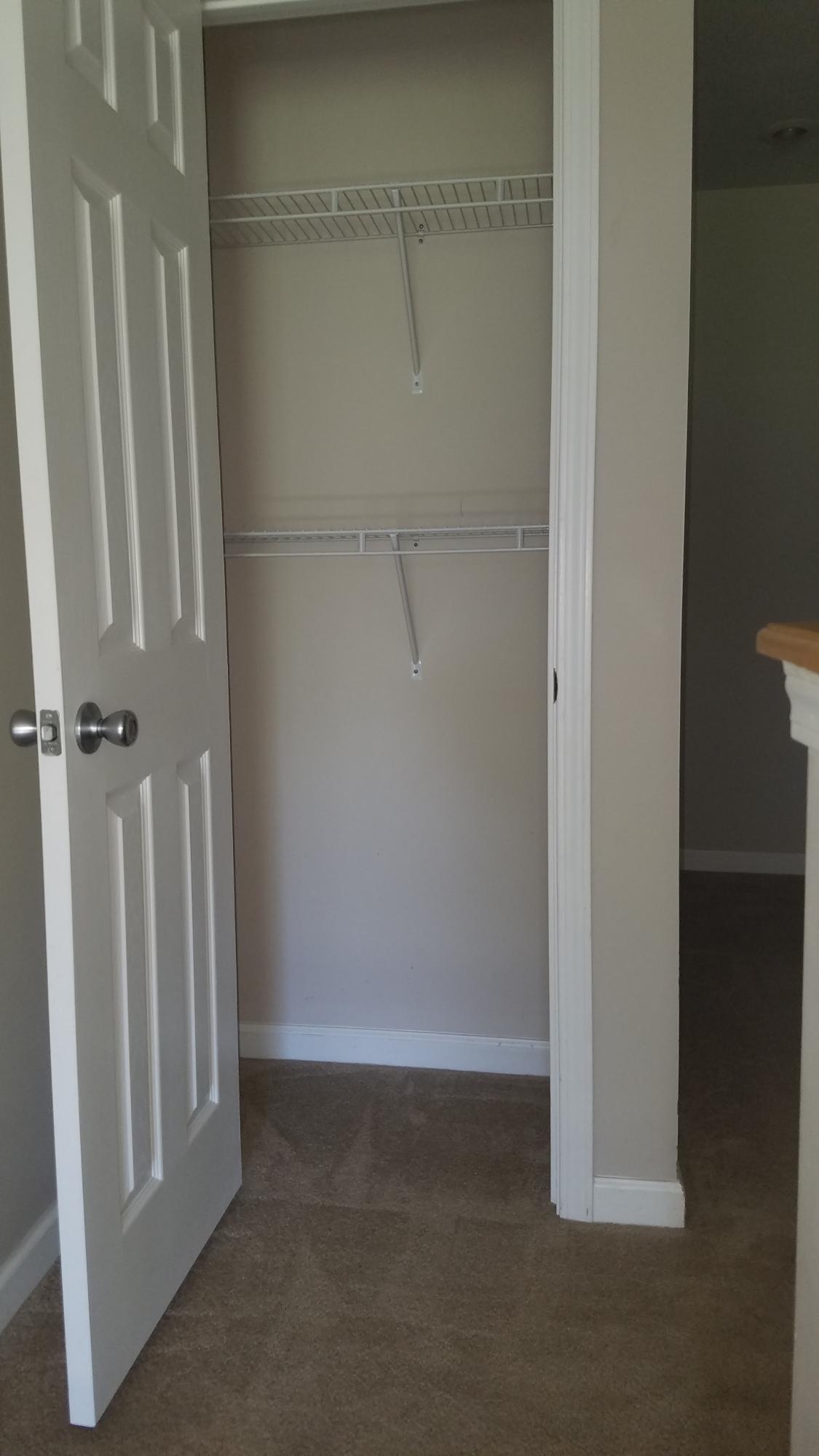 1824 King College Road, Unit D2 Bristol, TN 37620 - Photo 17 of 24 d2 21