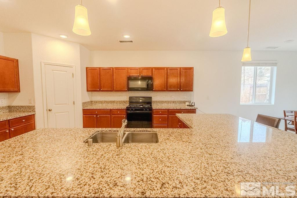 8235 Opal Ranch Way Reno, NV 89506 - Photo 6 of 30 Photo 6