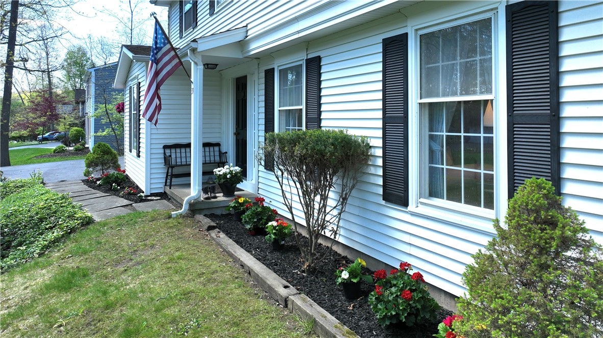 39 South Ridge Trail Perinton, NY 14450 - Photo 5 of 41