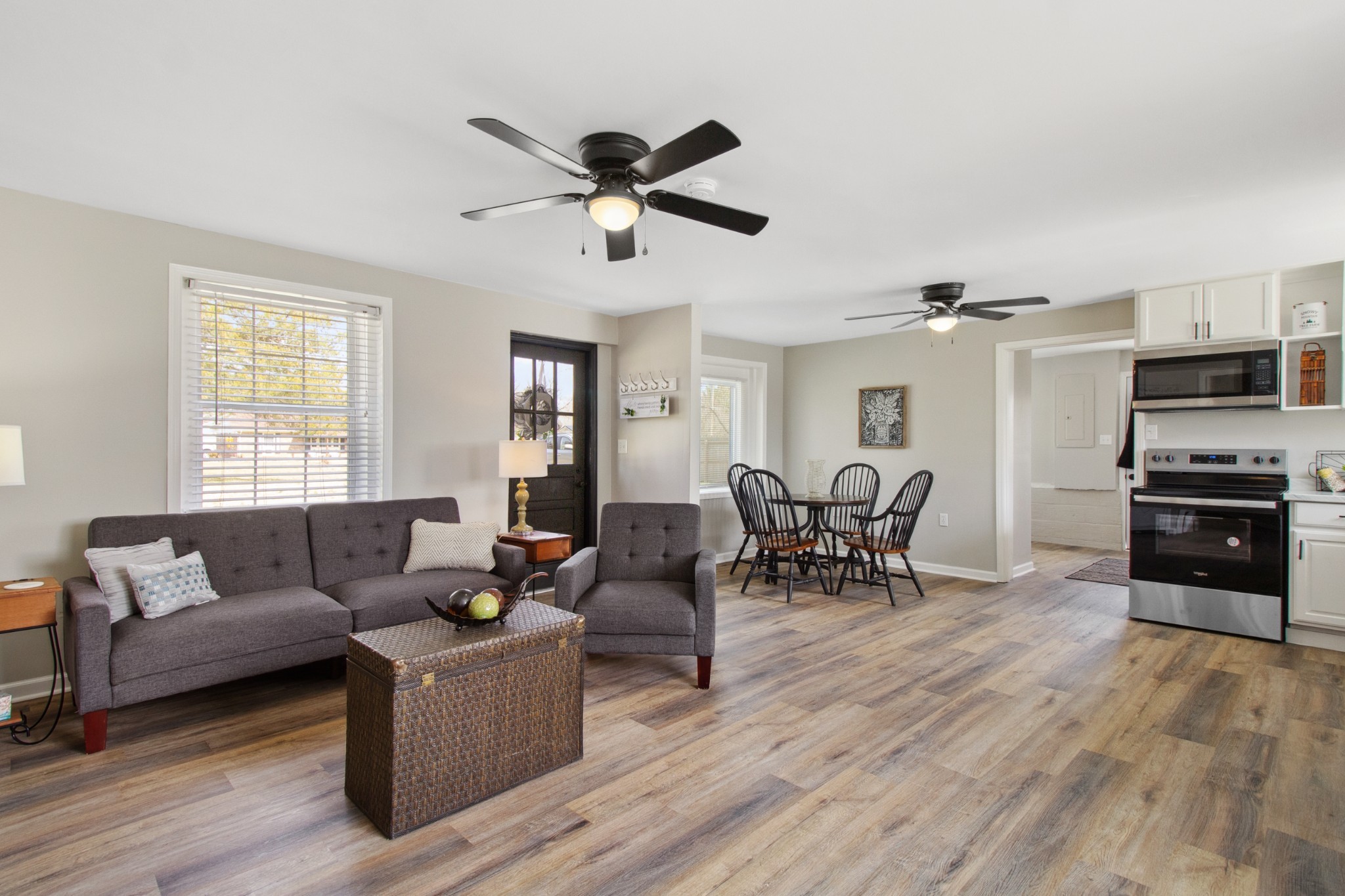 1544 Lockmiller Road Estill Springs, TN 37330 - Photo 3 of 25 a living room with furniture and a wooden floor