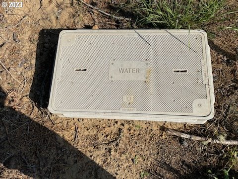 Munsel Lake, Unit TL100 Florence, OR 97439 - Photo 10 of 20 a view of a small space