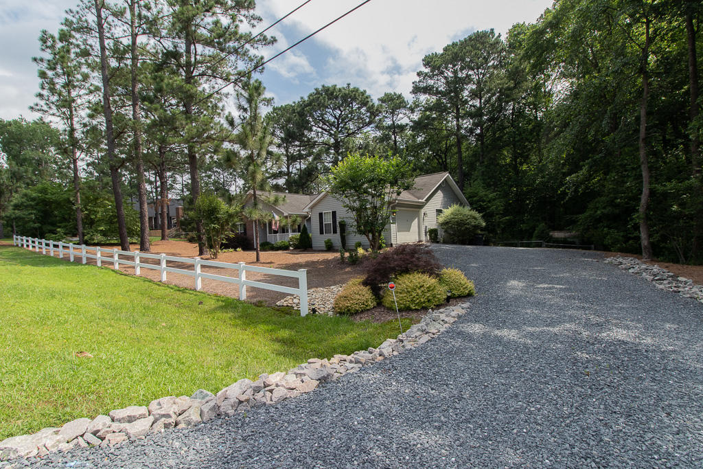 126 Foxcroft Road Whispering Pines, NC 28327 - Photo 42 of 46 126 Foxcroft-43