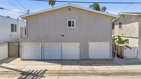 $3,995,000 | 1522-24 Hornblend Street, San Diego, CA 92109