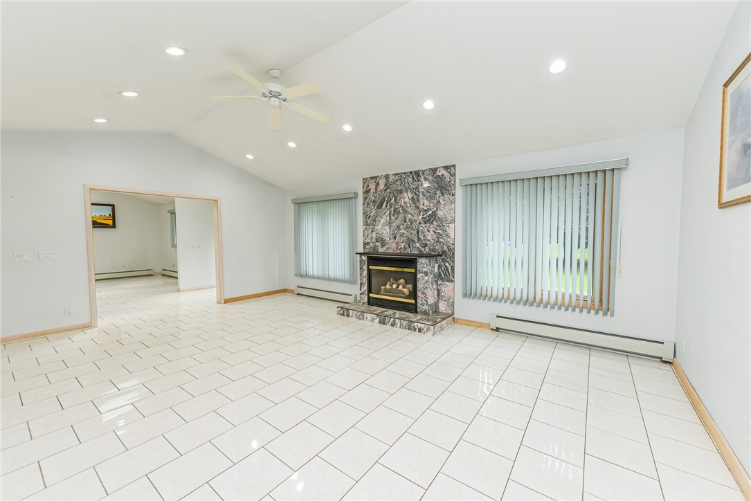 907 Pixley Road Gates, NY 14624 - Photo 5 of 33 Gallery Image 5
