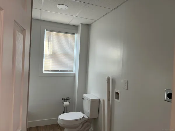 $1,700 | 77 Windsor Avenue, Unit 2, Meriden, CT 06451
