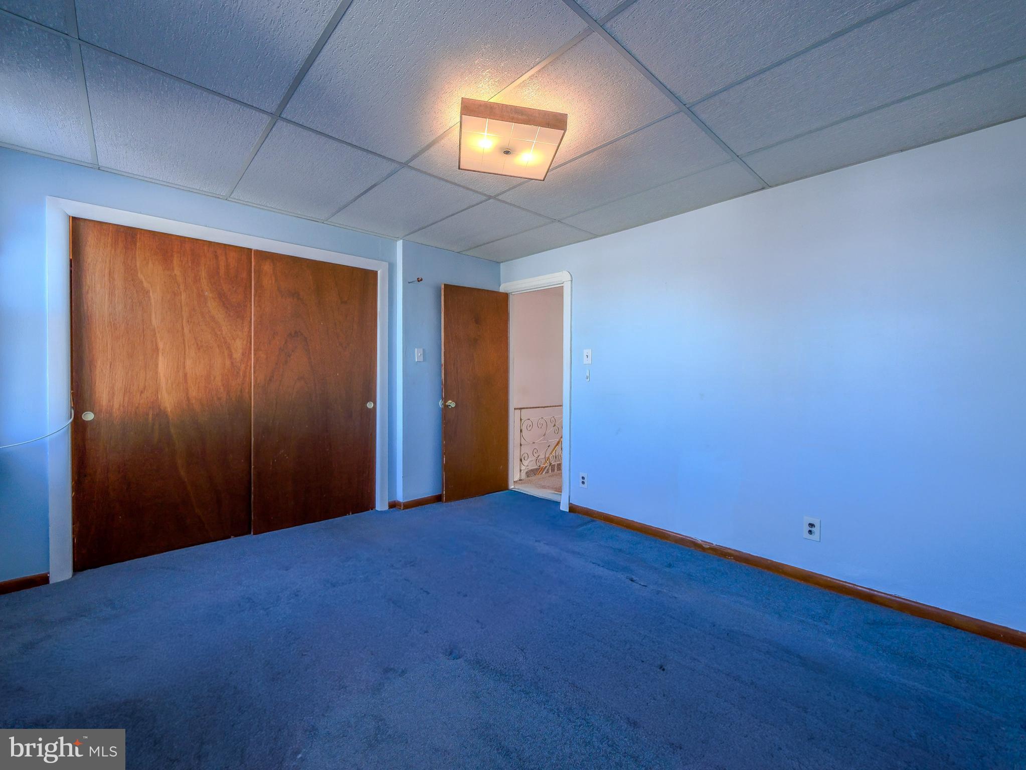 7154 Ruskin Lane Upper Darby, PA 19082 - Photo 12 of 28 an empty room with a empty space and windows