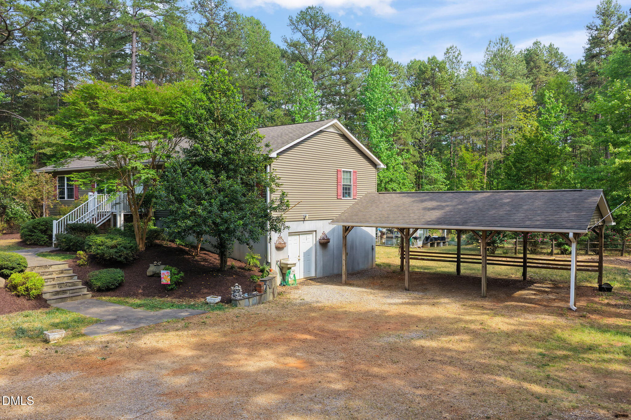 7620 Trottinridge Road Skipwith, VA 23968 - Photo 16 of 29 37-web-or-mls-untitled-16