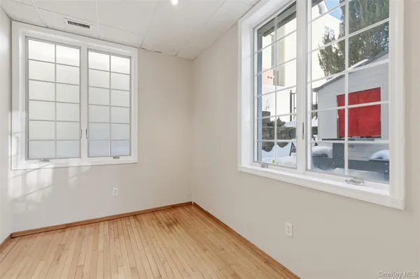 $3,400 | 248 Depew Avenue, Unit 2, Nyack, NY 10960
