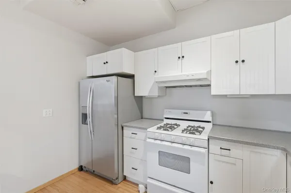 $3,400 | 248 Depew Avenue, Unit 2, Nyack, NY 10960