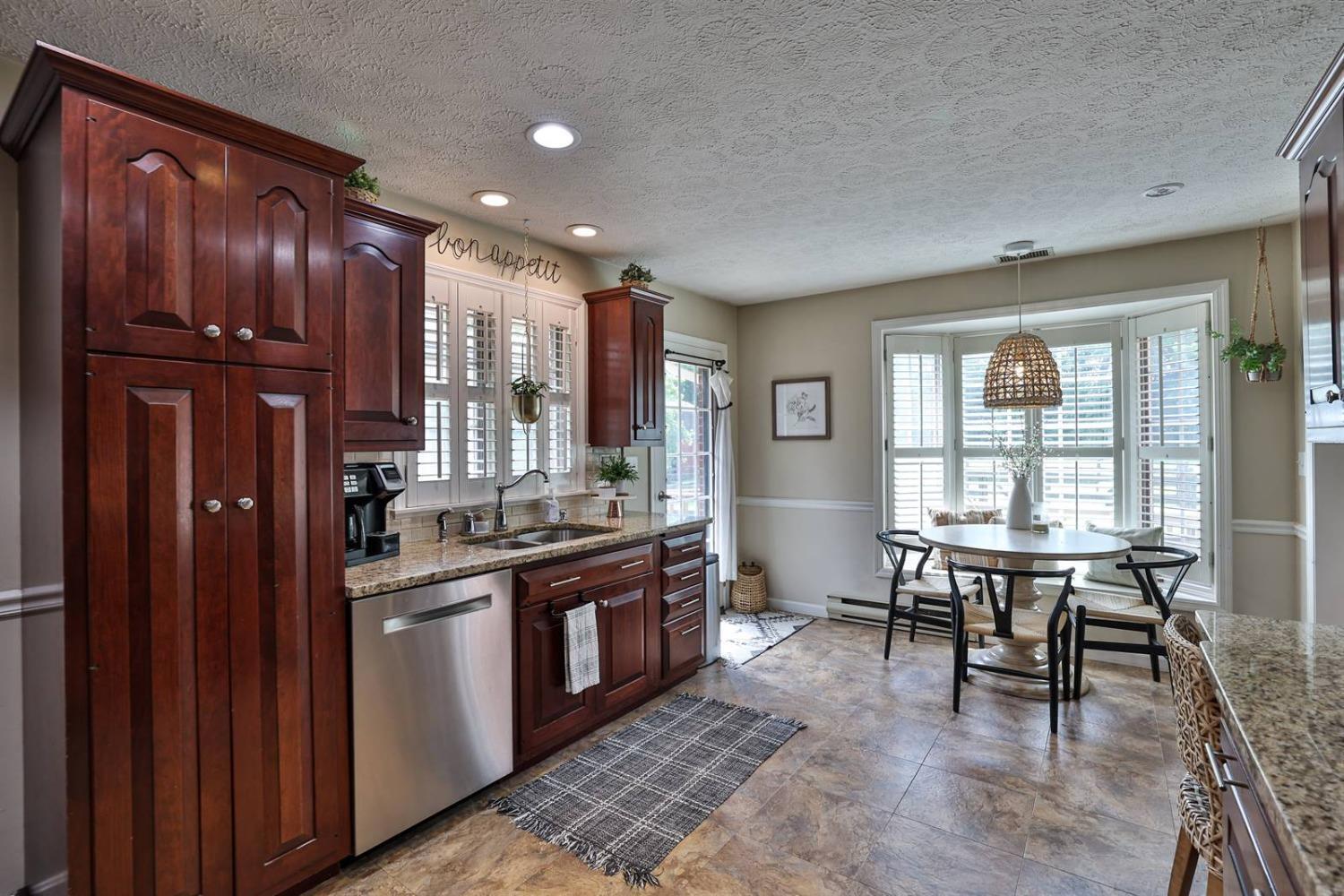 6480 Red Lion 5 Points Road Springboro, OH 45066 - Photo 16 of 40 Gallery Image 16