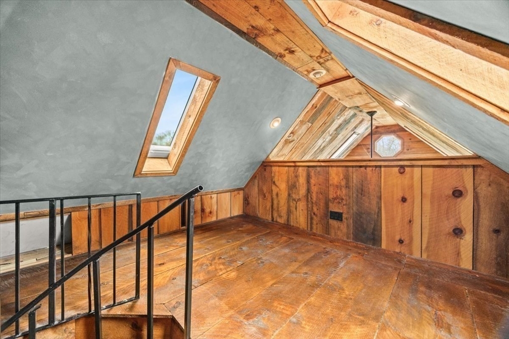 1080 Locust Street Raynham, MA 02767 - Photo 11 of 42 a view of an entryway