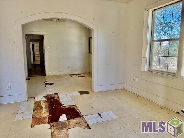 2029 Gracie Street Baton Rouge, LA 70802 - Photo 2 of 13