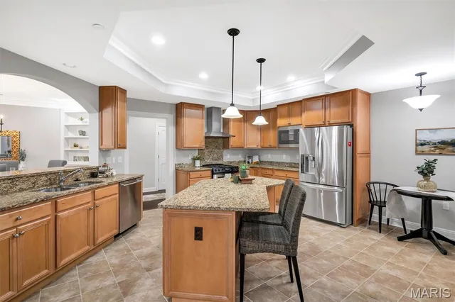 $600,000 | 12420 Rott Road, Unit 2B, Sunset Hills, MO 63127