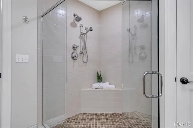 $600,000 | 12420 Rott Road, Unit 2B, Sunset Hills, MO 63127